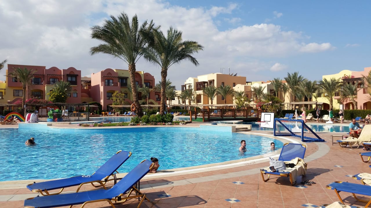 Pool Jaz Makadi Saraya Resort