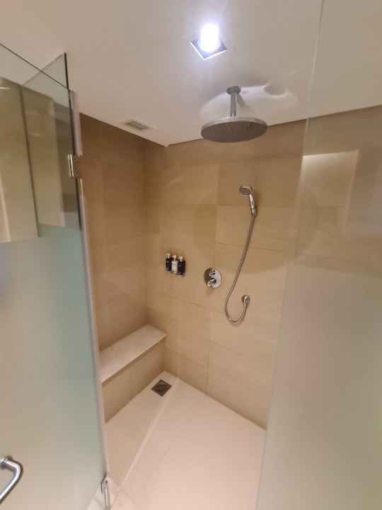 Zimmer Anantara The Palm Dubai Resort