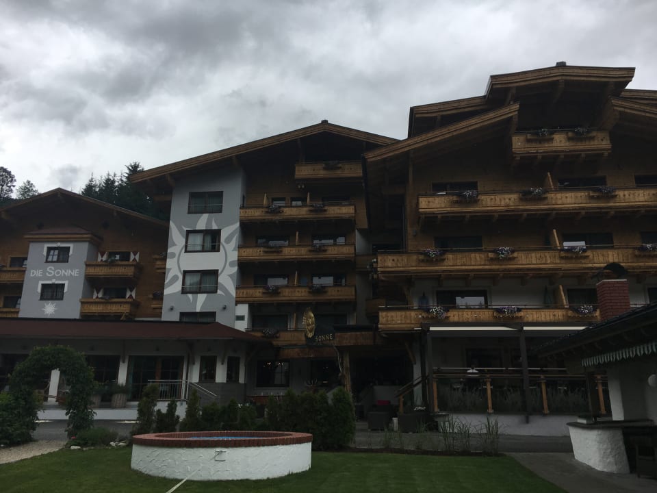 Außenansicht Hotel DIE SONNE