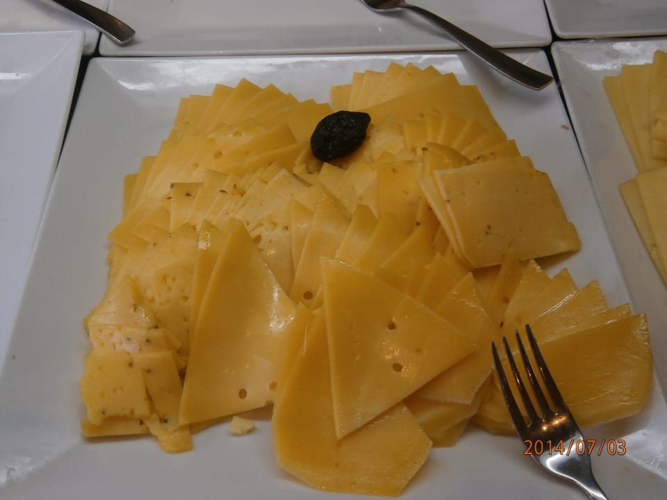 Lecker Käseplatte 7 Uhr Frühstücksbuffet Jaz Dar EL Madina
