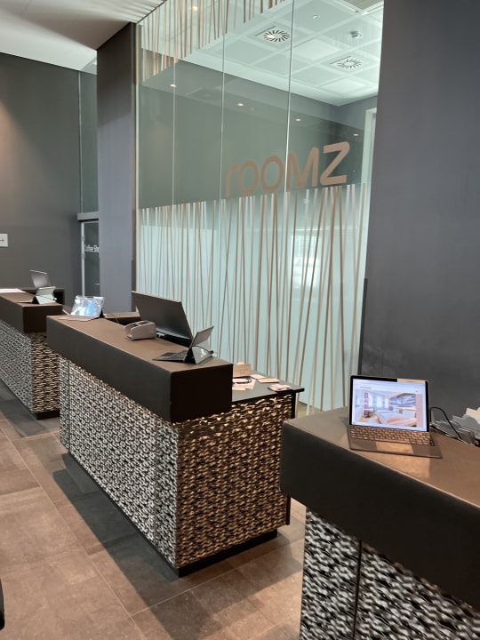 Lobby Hotel roomz Vienna Prater