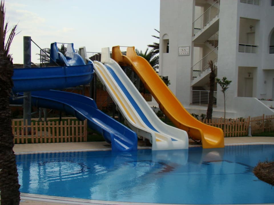 Tobogans Nozha Beach Resort & Spa