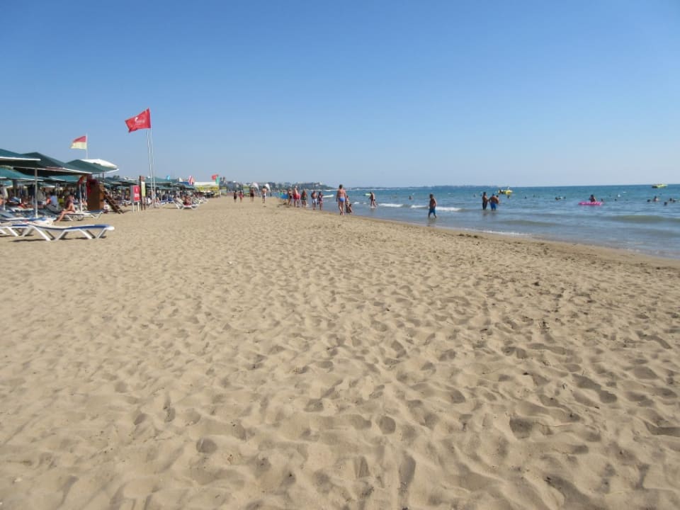 Strand Miramare Queen Hotel