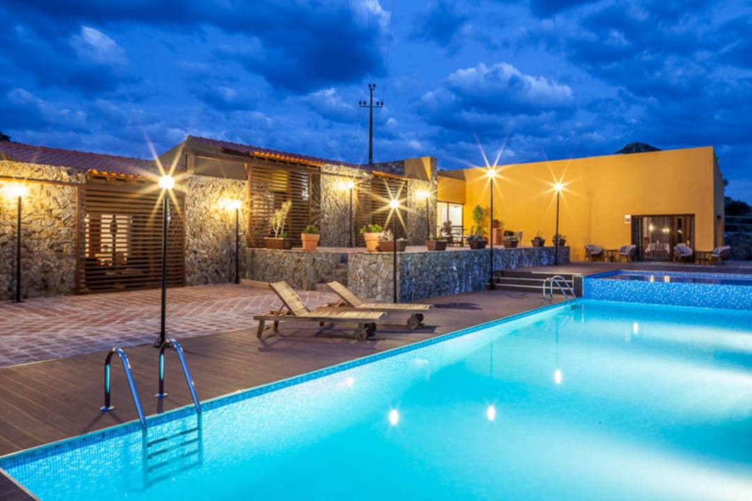 Swimming pool Ferienhaus Monte da Esperança