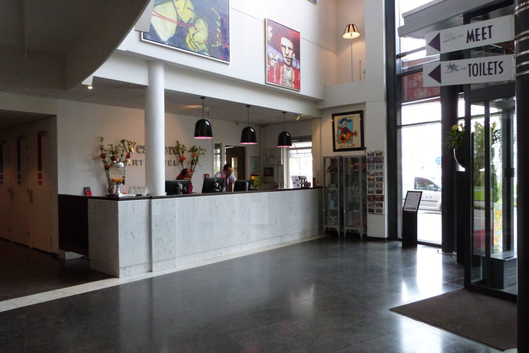 Rezeption WestCord Art Hotel Amsterdam 3-Star