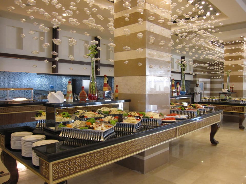 Buffet restaurant Diamond Excellence Resort & Spa