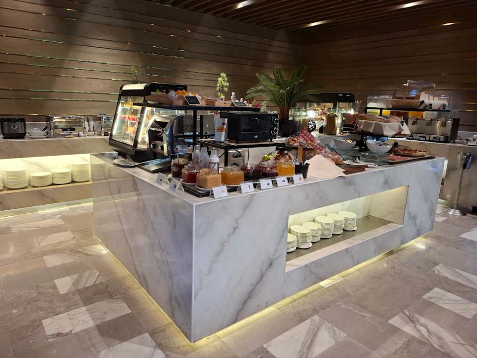 Gastro Hotel Amber Pattaya