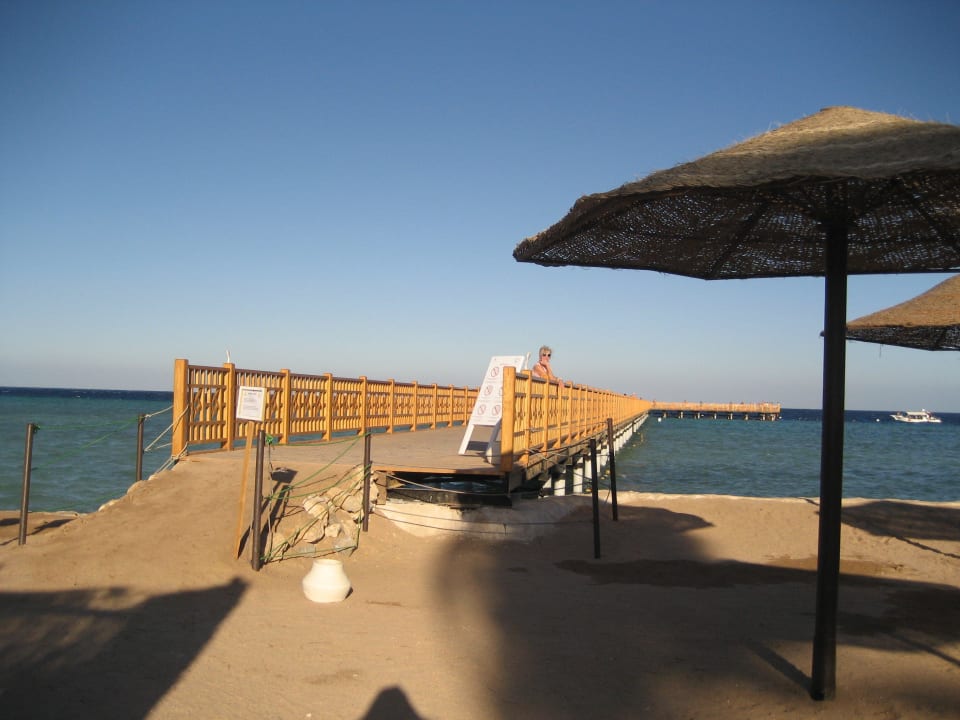 Der Steg ist fertig und ist super Makadi Palace
