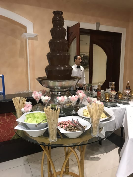 Gastro Premier Le Reve Hotel & Spa