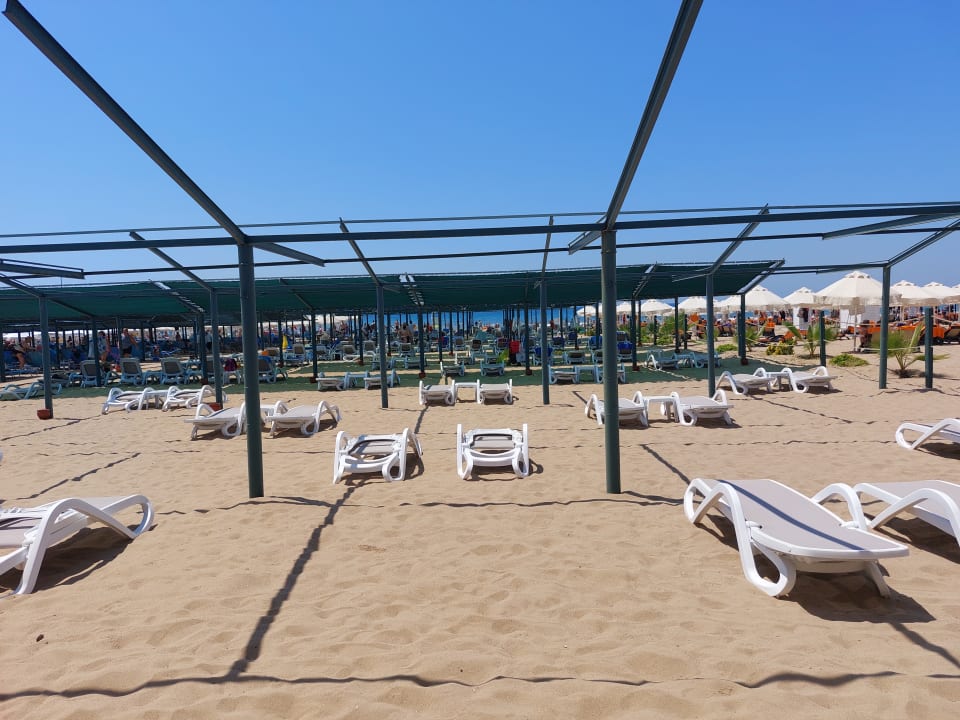 Strand Side Breeze Hotel