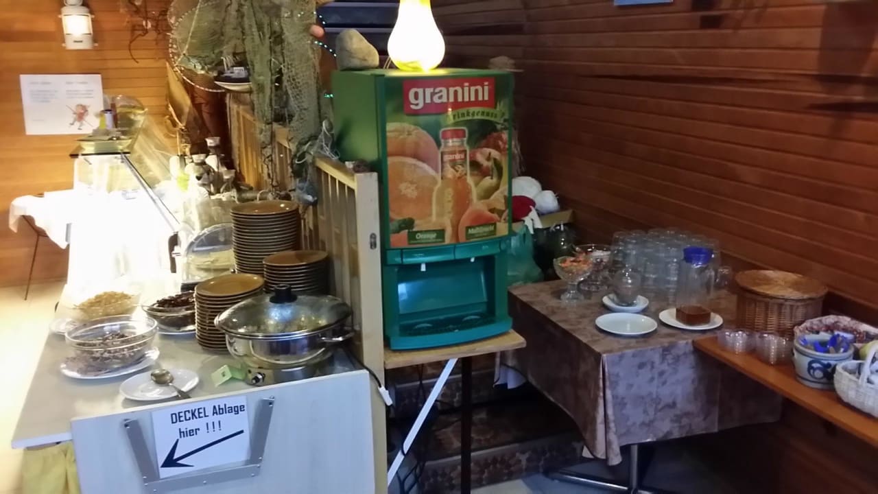 Frühstück Hotel Olympia