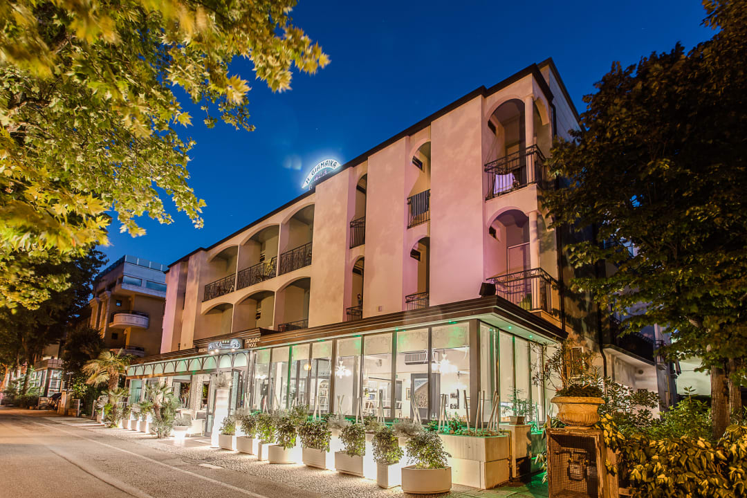 Außenansicht Hotel Giamaika