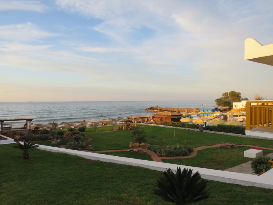 Ausblick Mitsis Rinela