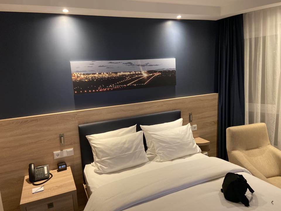 Zimmer Hampton By Hilton Frankfurt Airport