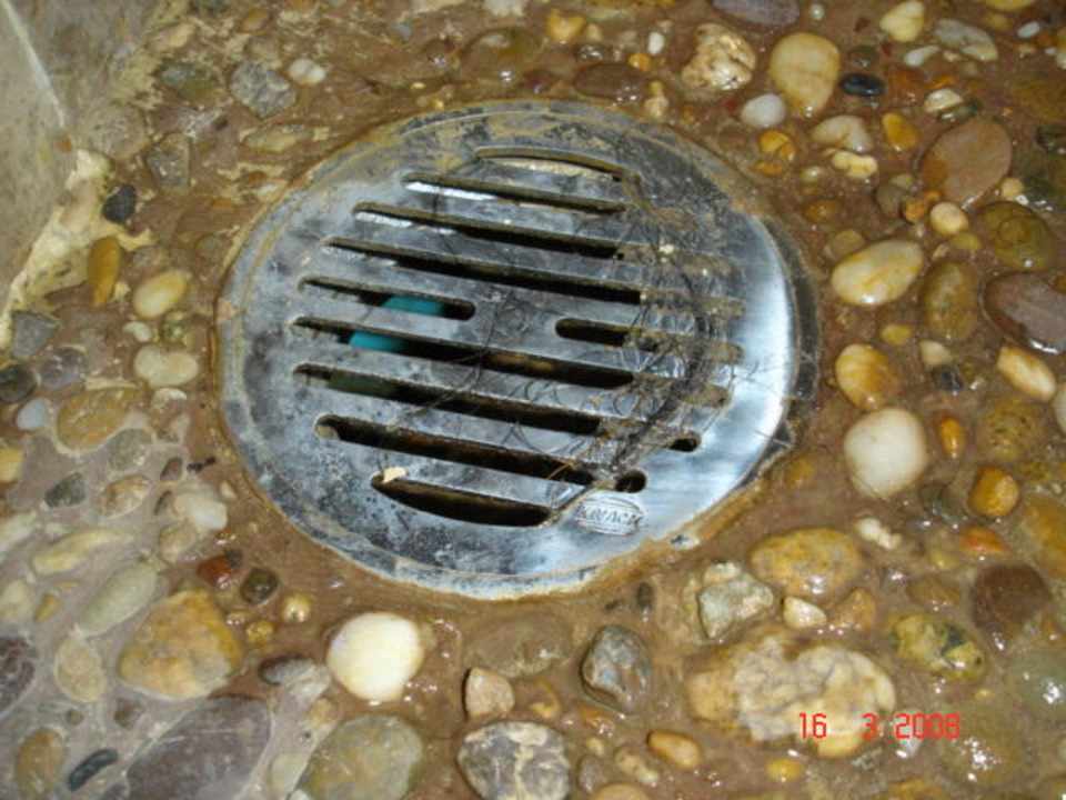 Propreté douche chambre non conforme Hotel Lanta Sand Resort & Spa