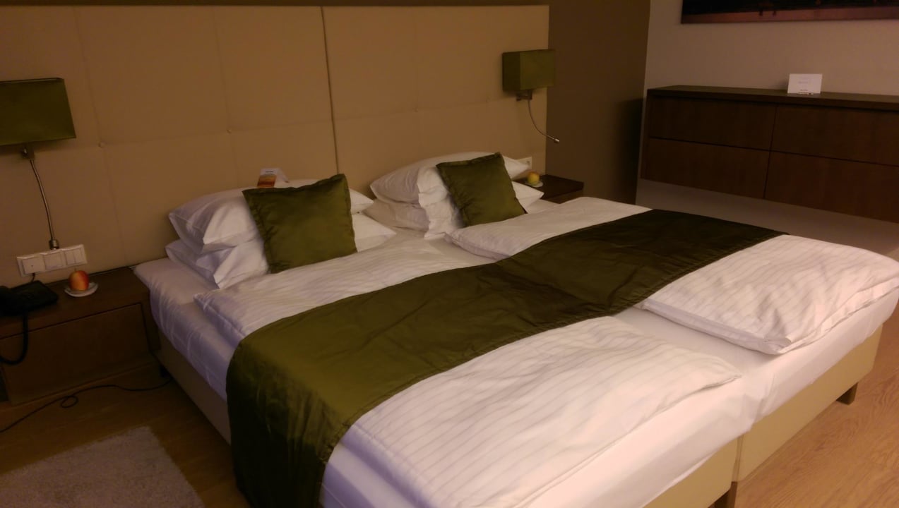 Grosses Doppelbett Hotel Reiters Supreme