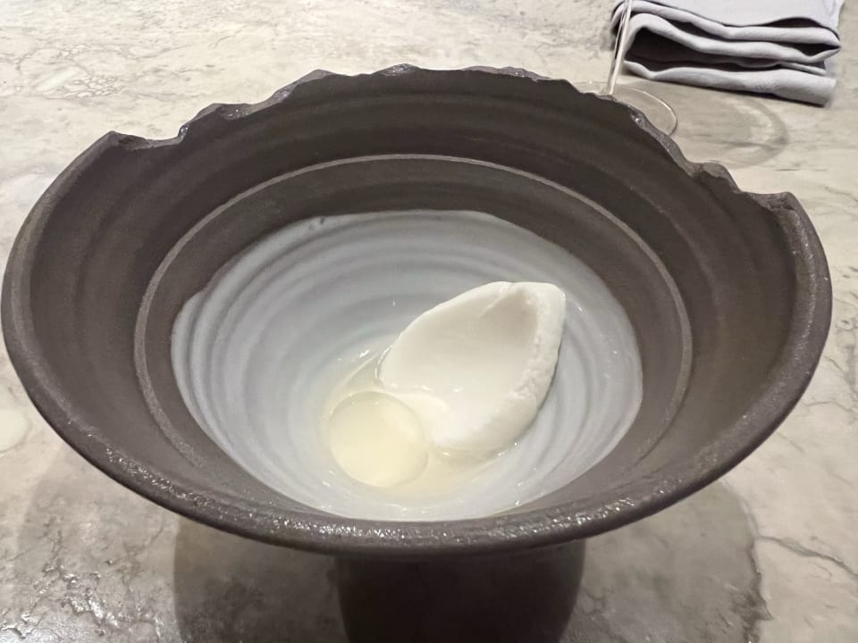 Gastro Karl August - a Neighborhood Hotel