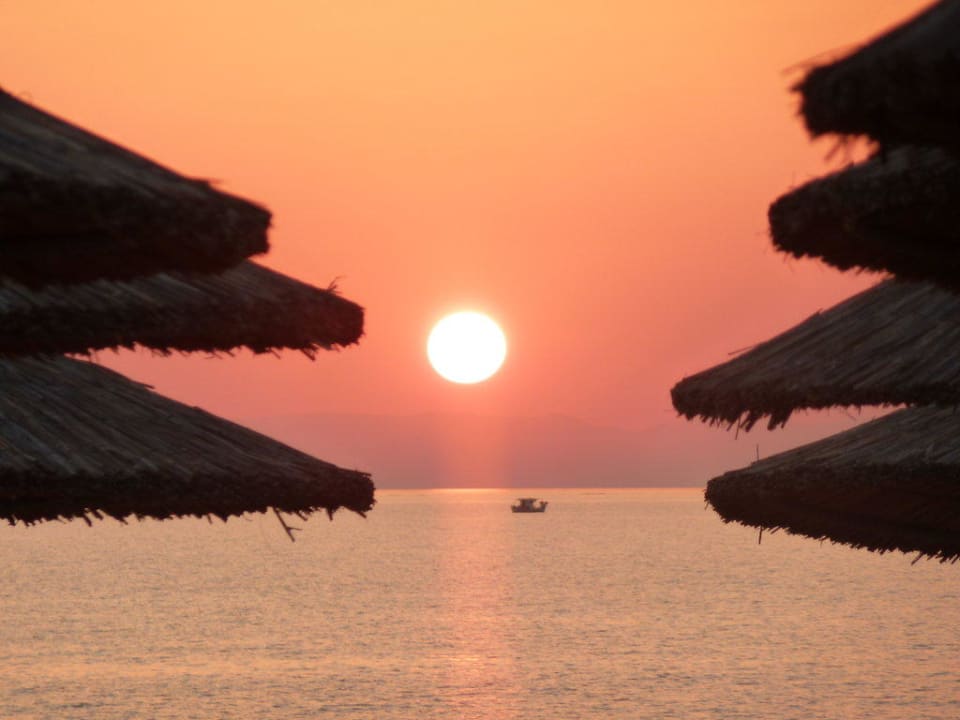 Sonnenuntergang Istion Club & Spa