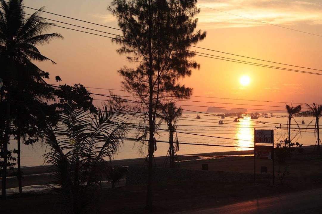 Ausblick vom Balkon Novotel Chumphon Beach Resort And Golf