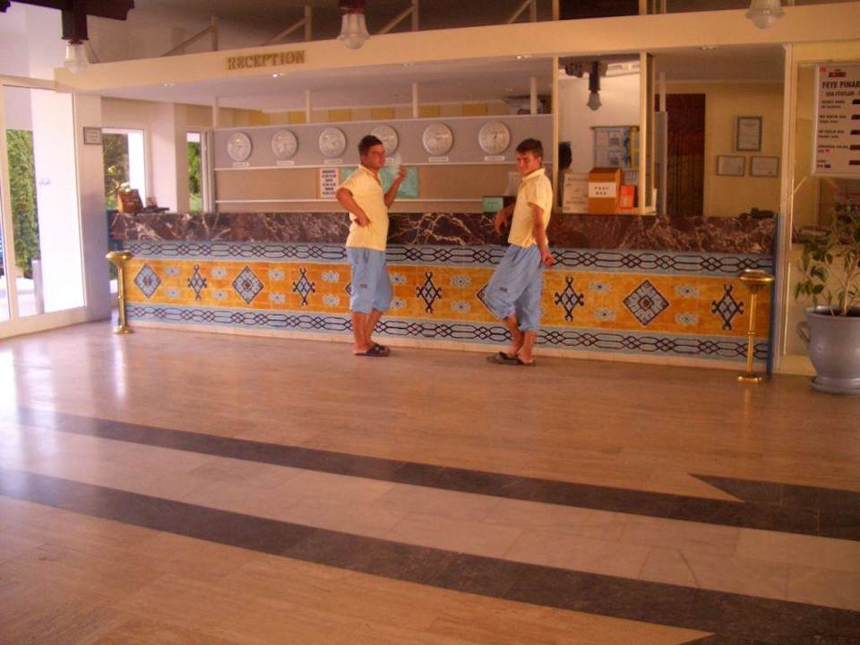 Rezeption  Woxxie Hotel