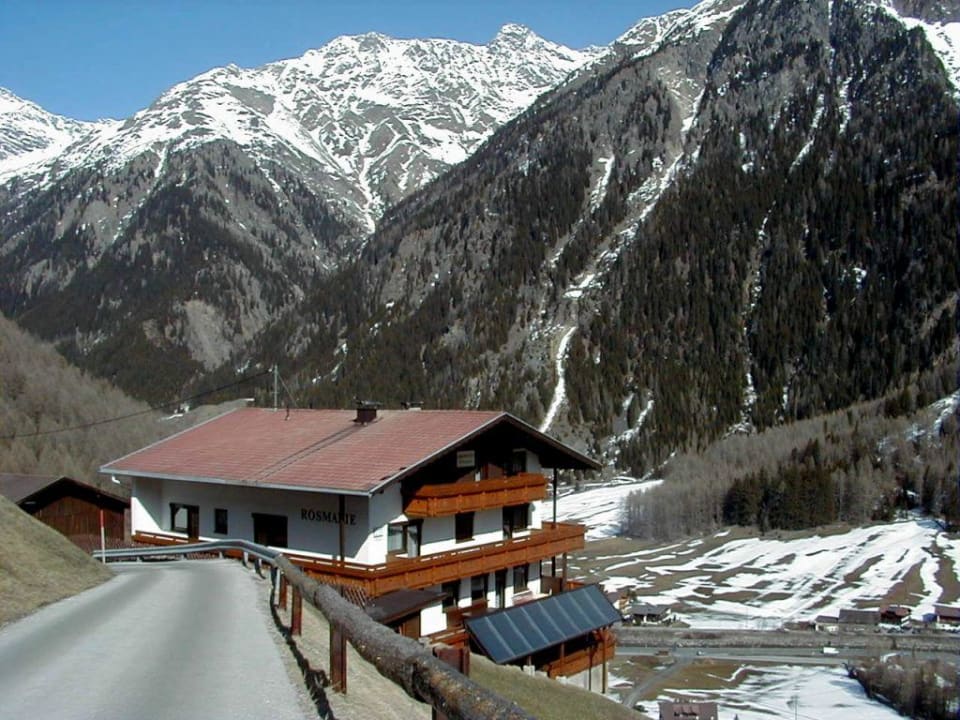 Haus Rosmarie Appartement Rosmarie & Ferienheim Reinhard