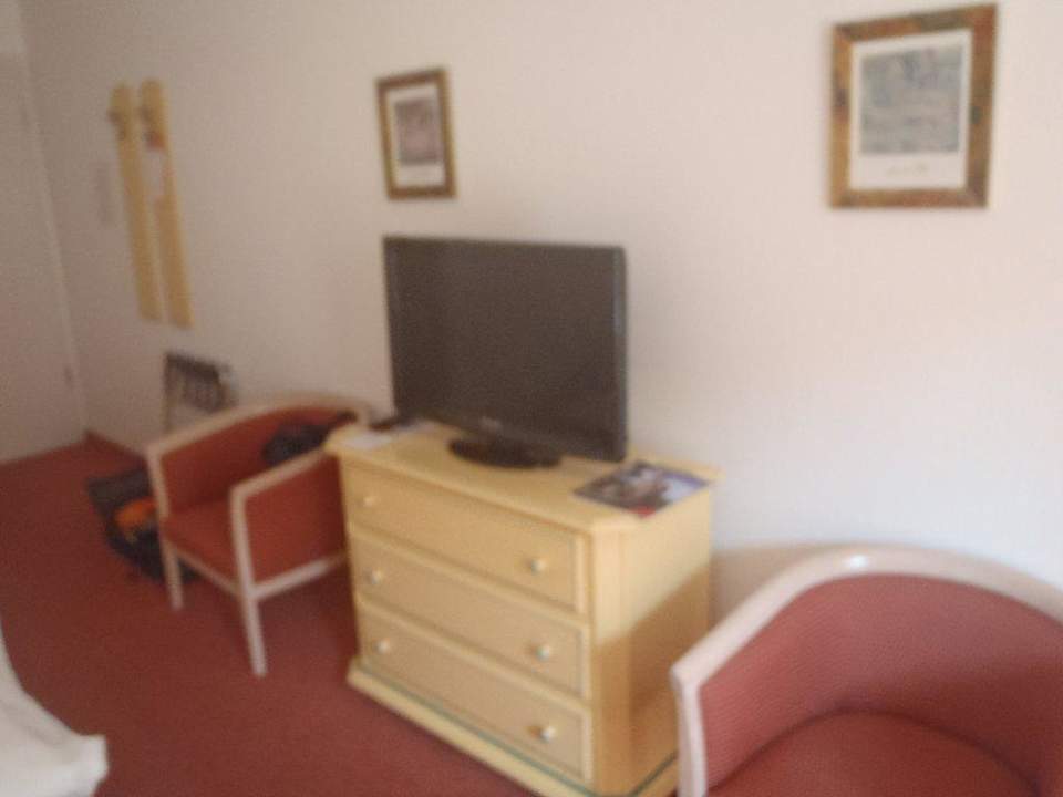 Flachbildschirm Flair Hotel Vier Jahreszeiten