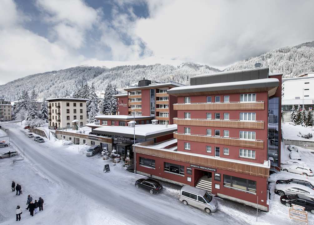 Außenansicht Grischa - Das Hotel Davos