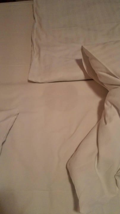 Fleck auf Bettwäsche Hotel Residence Liliova