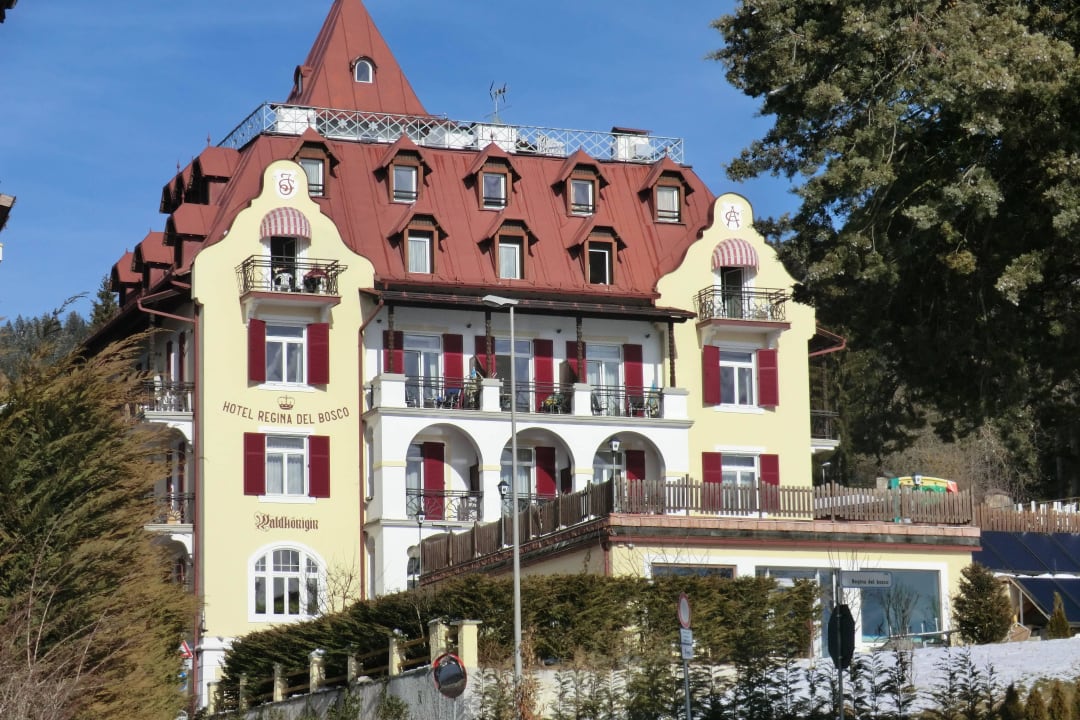 Seitenansicht Hotel Regina Del Bosco