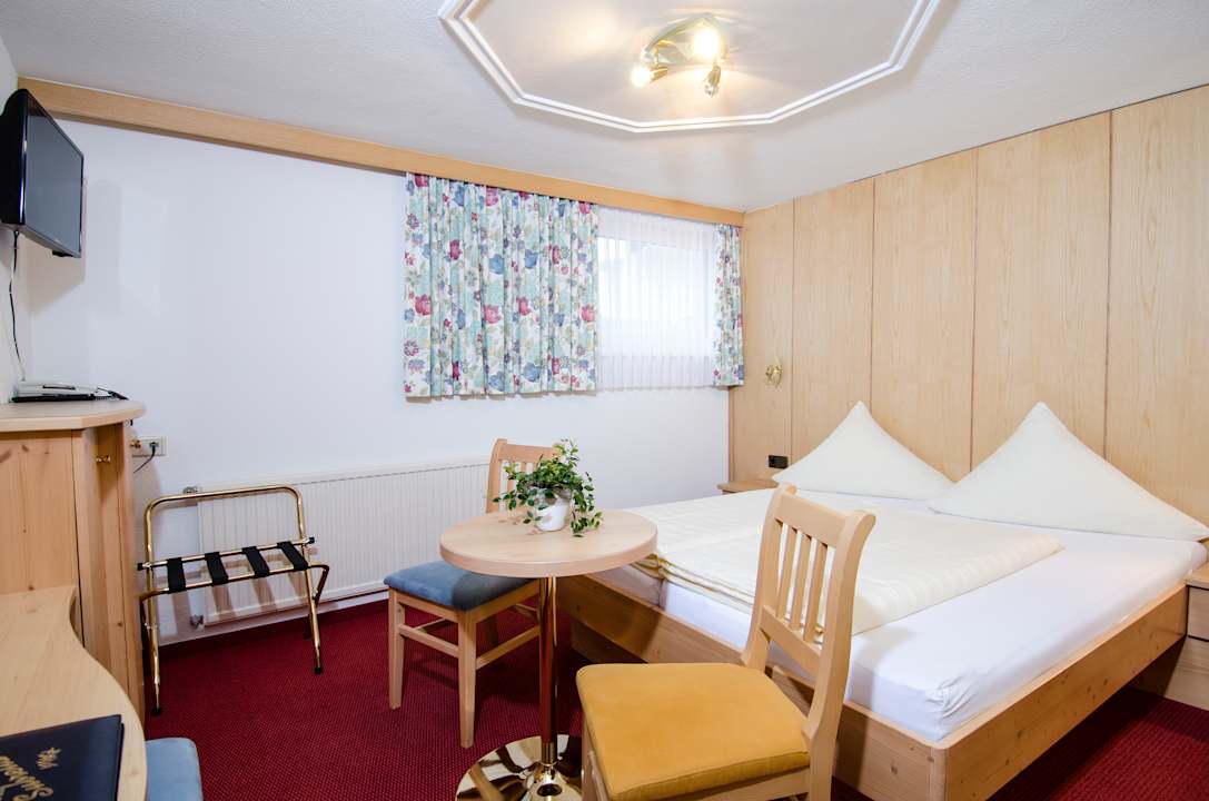 Zimmer Hotel Subretta