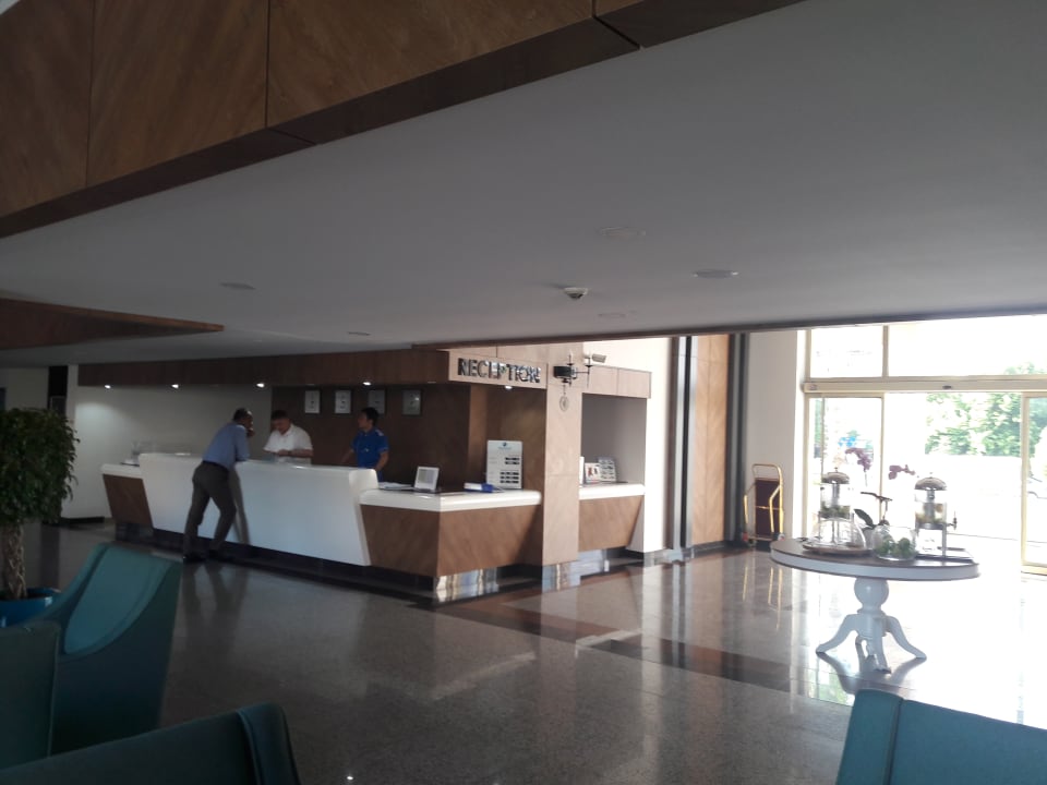 Lobby Side Aquamarin Resort & Spa