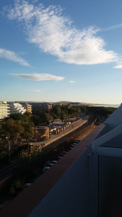 Zimmer CAPRICI BEACH HOTEL & SPA