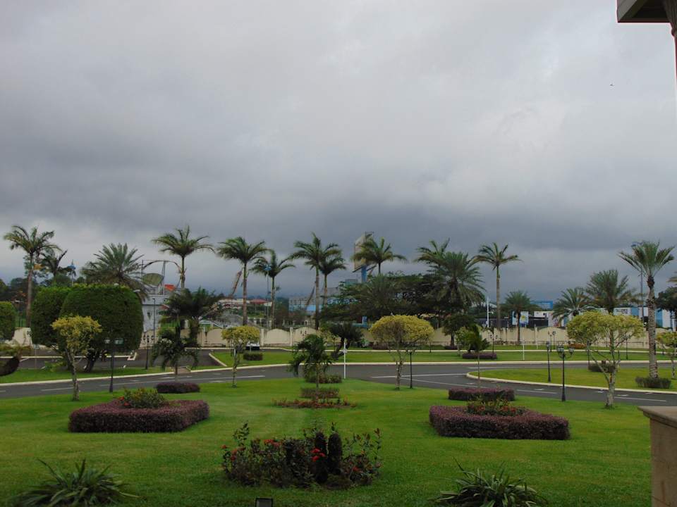 Gartenanlage Bisila Palace Hotel