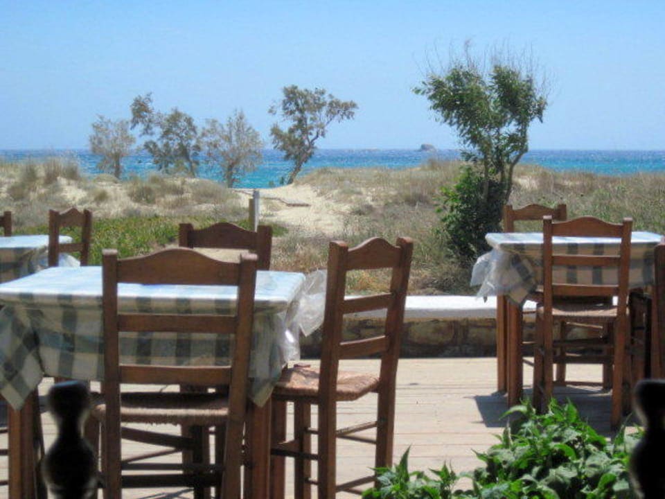 Zugehörige Taverne Nikos Maria Studios