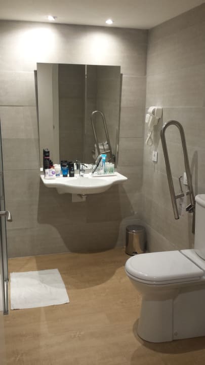 Zimmer HSM Regana - Adults Only