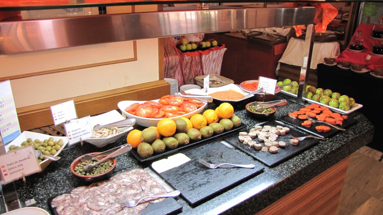 Frühstück mallorquinisch Hotel Clumba