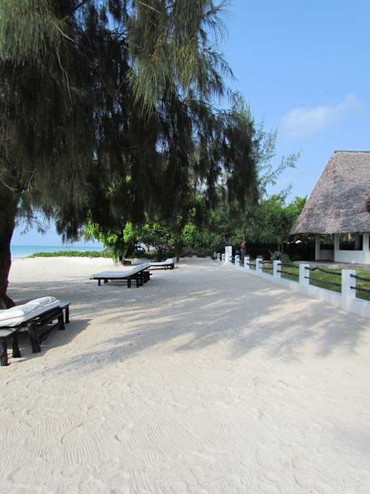Privatstrand des Karibuni Hotel Karibuni Rafiki Beach Resort