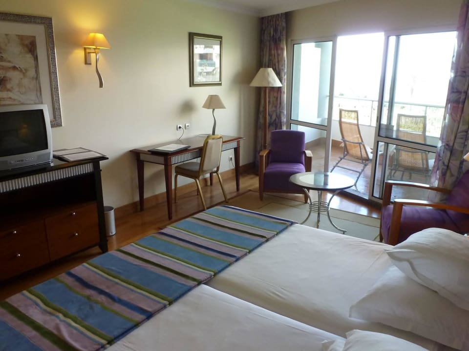 DZ1117 großer Balkon & seitlicher MB Pestana Grand Ocean Resort