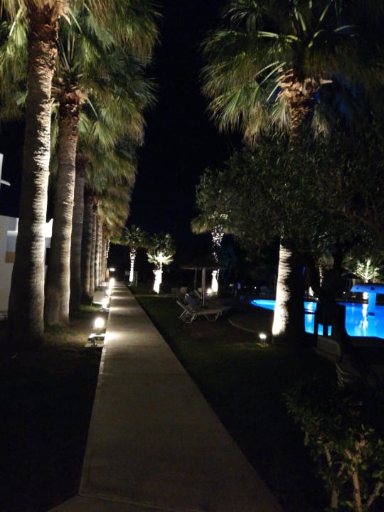 Gartenanlage TUI KIDS CLUB Alex Beach