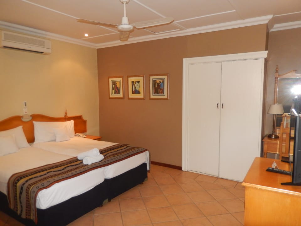 Zimmer Hotel Numbi The Main House