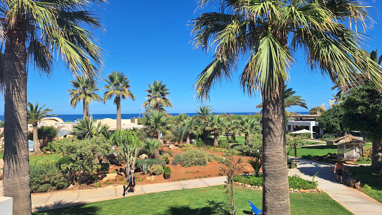 Gartenanlage Anissa Beach & Village