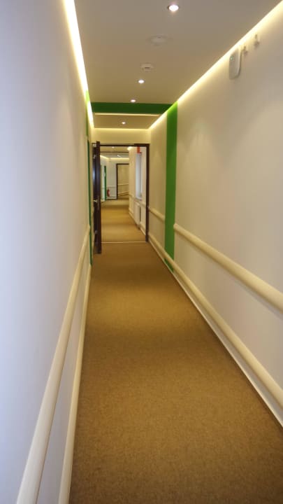 Flur Tropical Islands Resort