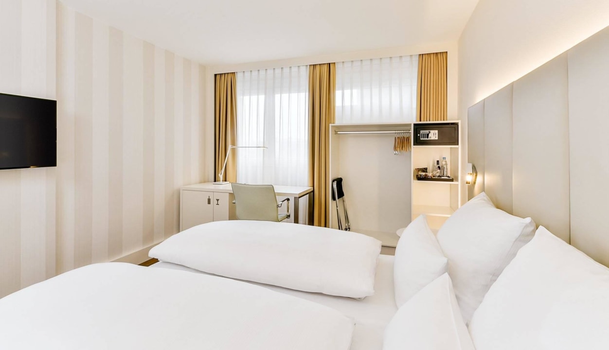 Standard Room Hotel NH Erlangen
