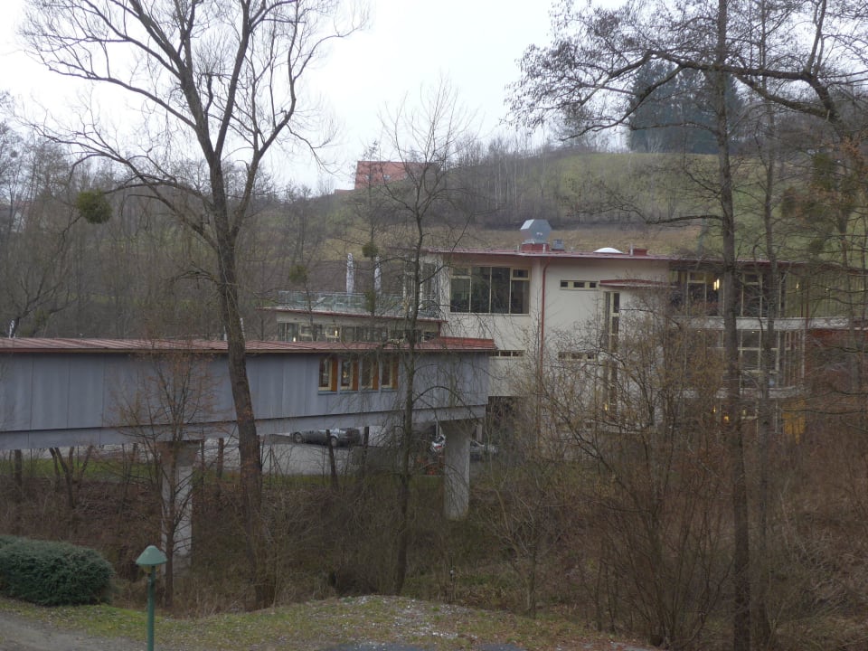 Blick v. Zi. 207 zur Quellenoase Heilthermen Resort Bad Waltersdorf