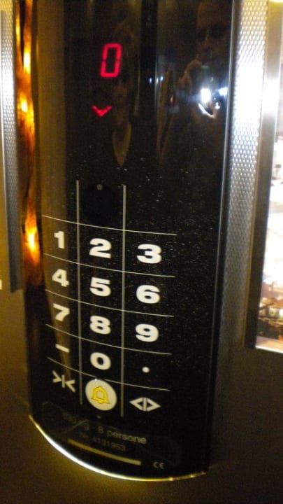 Touchscreen Bedienfeld Aufzug Hotel Abitart