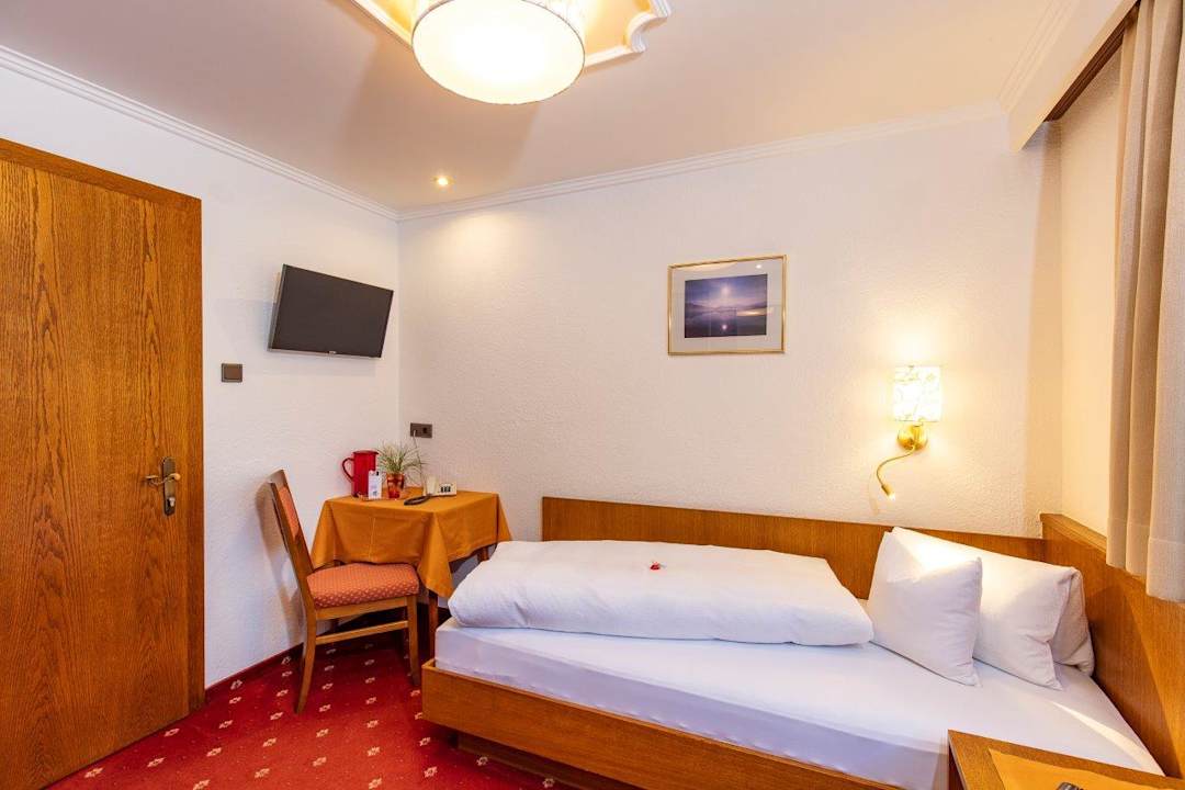 Zimmer Frühstückspension MAIER