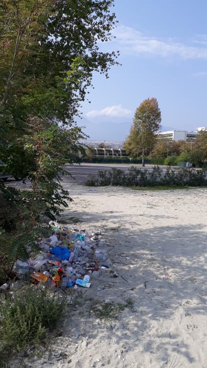 Strand Olympian Bay Grand Resort