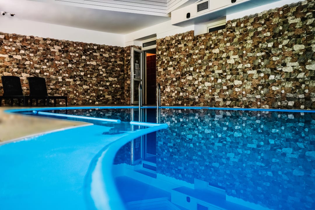 Pool Interhotel America