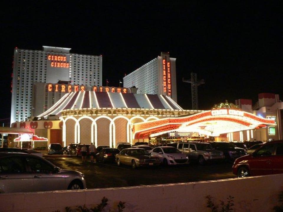 Bei Nacht - Hammerschön. Hotel Circus Circus