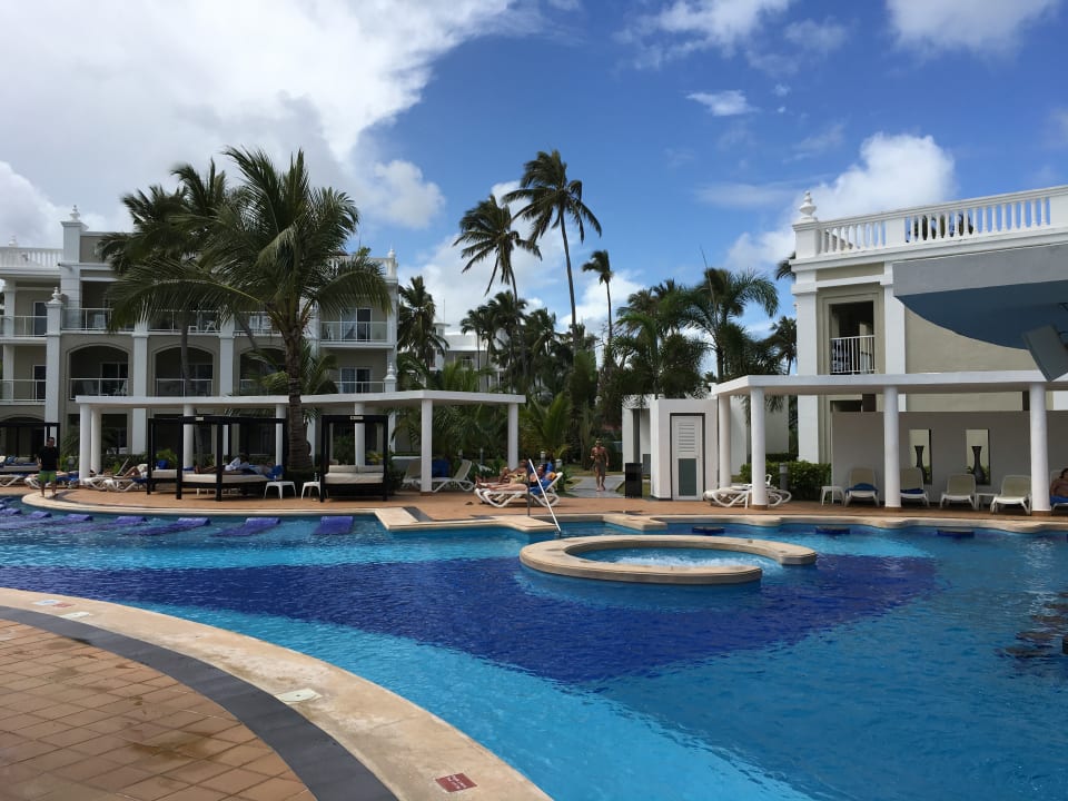 Pool Hotel Riu Palace Bavaro